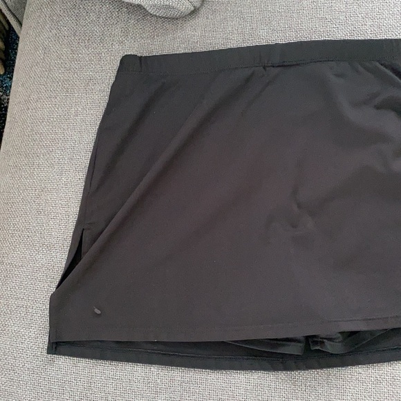 Wmn’s DTL BLACK Skort, Medium/6 - Picture 6 of 7